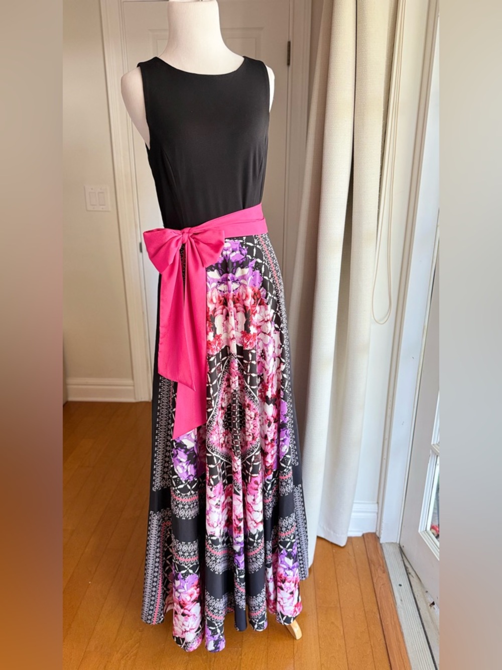 Women's Eliza J size 8 gown with Pink Floral Pink Sash. Worn once!